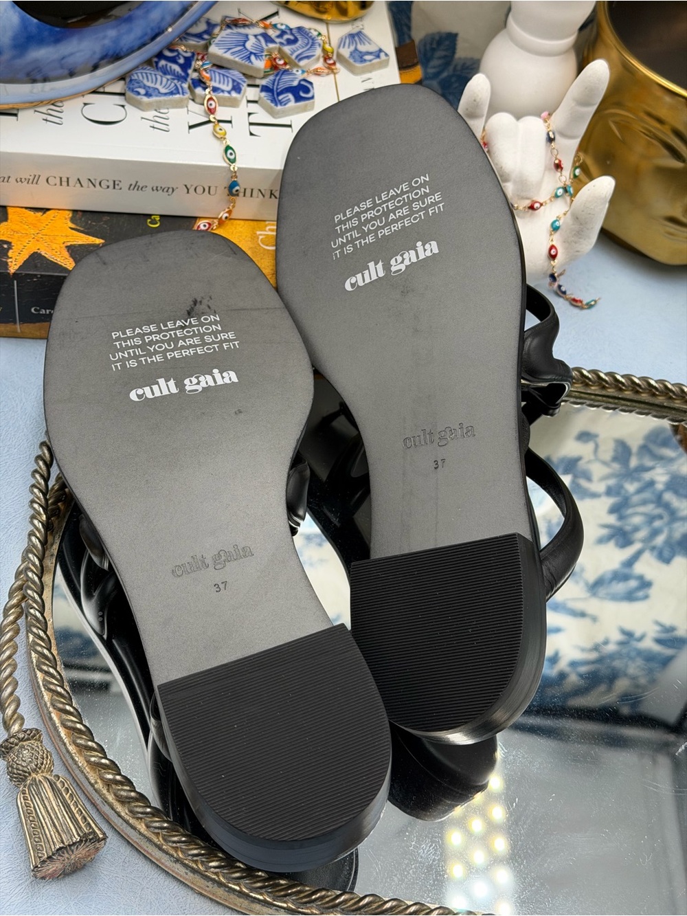 🆕 CULT GAIA 🧿 NWOB Estee Flat Leather Sandal, Black - Sz 37 US 7 - Picture 11 of 13